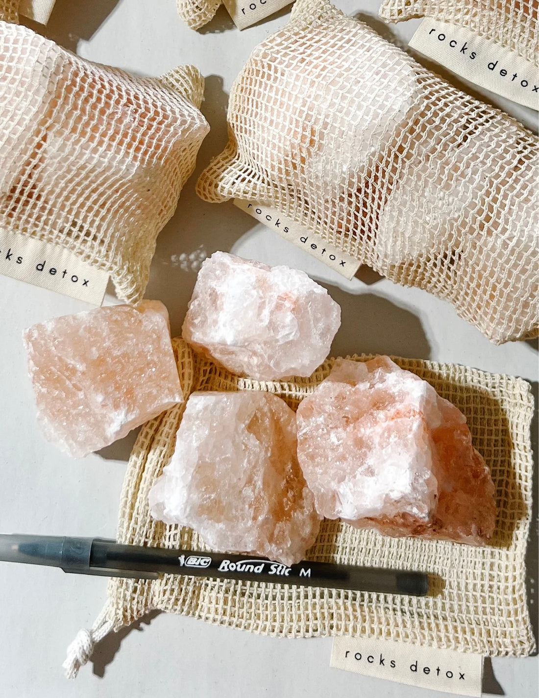 4 pack Salt Bath Bombs Pink Himalayan Bath Salt Rocks